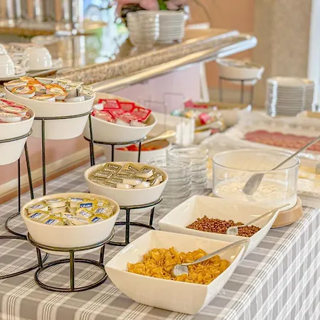 フロリダ ホテル トッサ・デ・マール